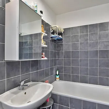 Flat For 2 People, In 17th *